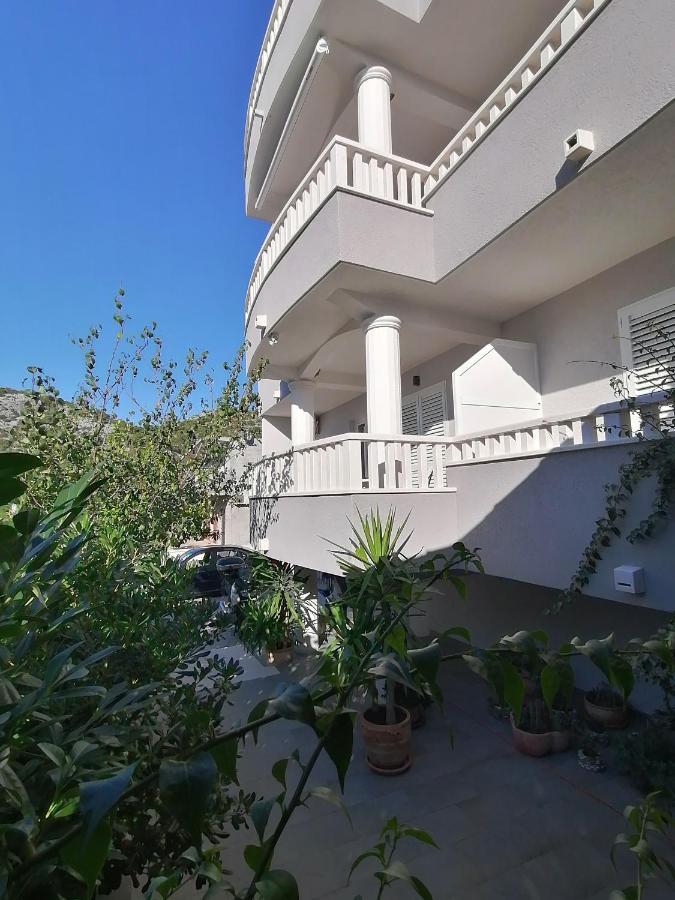 Apartments Iris Hvar Town Exterior photo